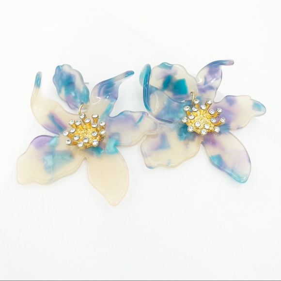 RESTOCKED Crystal Lily Drop Earrings in Blue Torti - Picture 6 of 8
